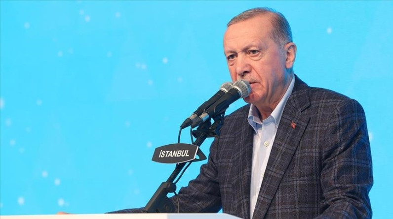 الرئيس أردوغان يفتتح  خط مترو جديد بإسطنبول ويواصل تسليم المنازل لمتضرري الزلزال